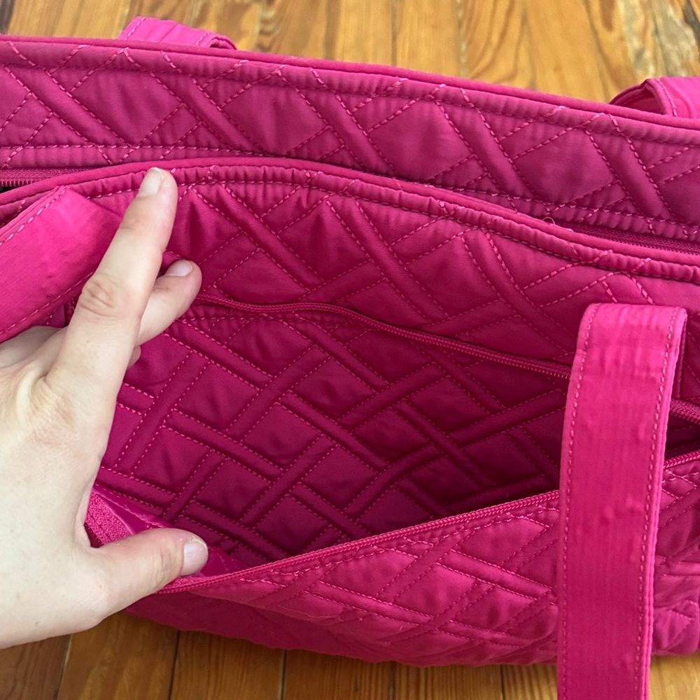 Vera Bradley Quilted Pink Women's Bag - Picture 6 of 9